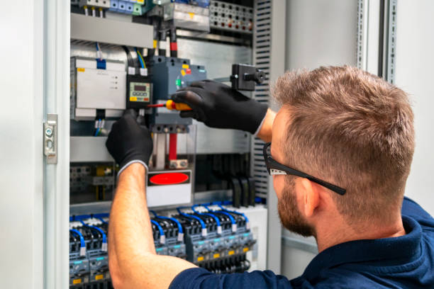 Best Commercial Electrician Services  in Cascade Valley, WA